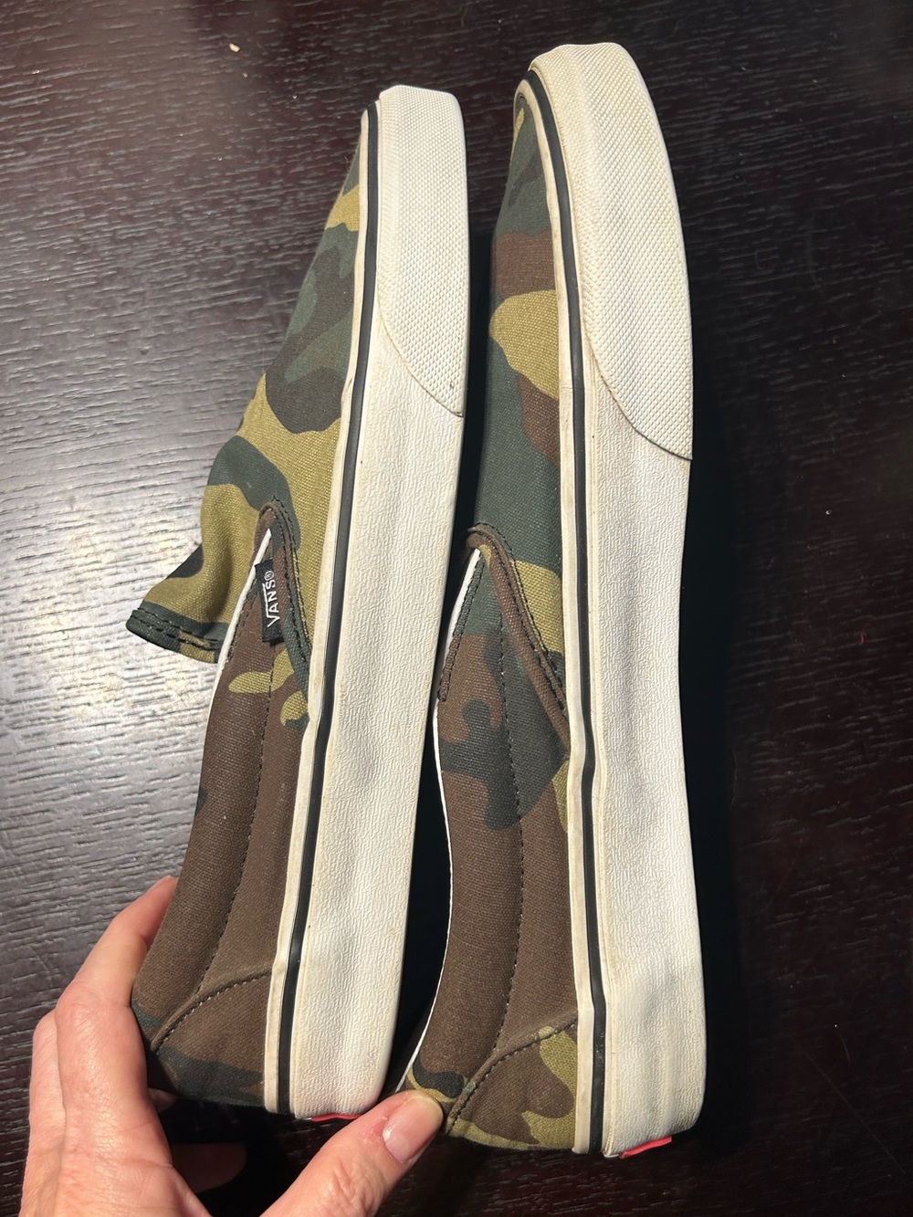 Men’s Vans Classic Slip-Ons in Camouflage - Picture 5 of 9